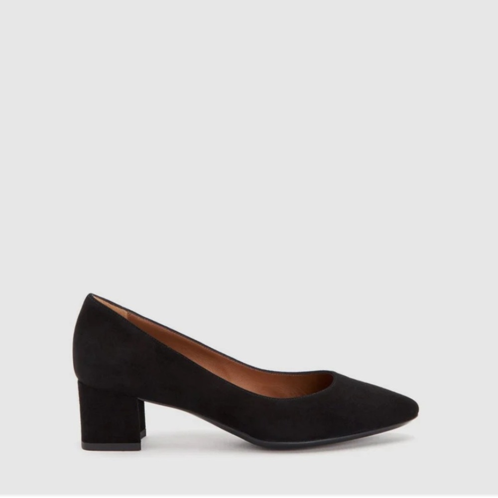 Tried on but never worn aquatalia black suede pumps